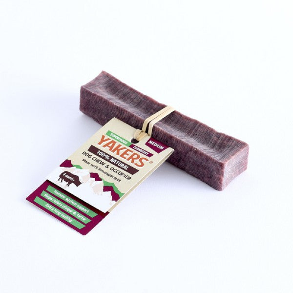 Dog Chew Cranberry Medium Yakers